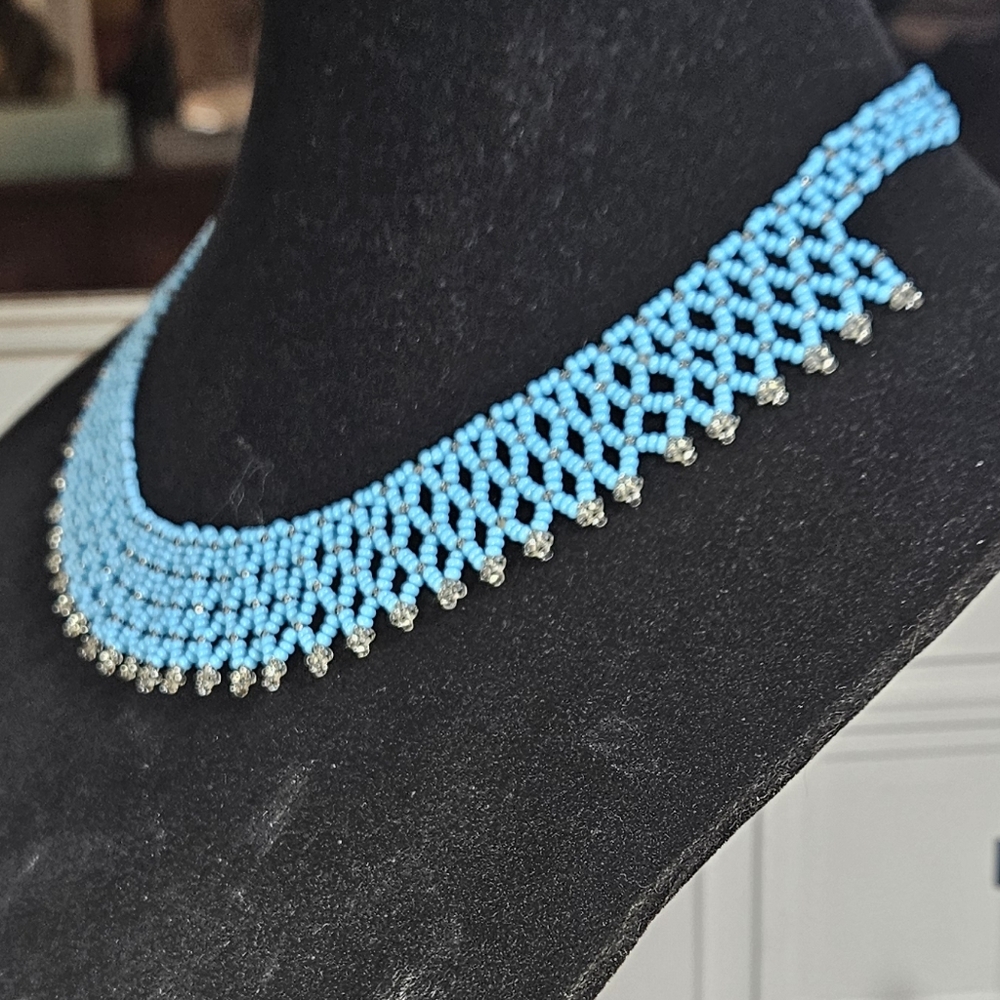 Turquoise Glass Beaded Necklace - Picture 2 of 4